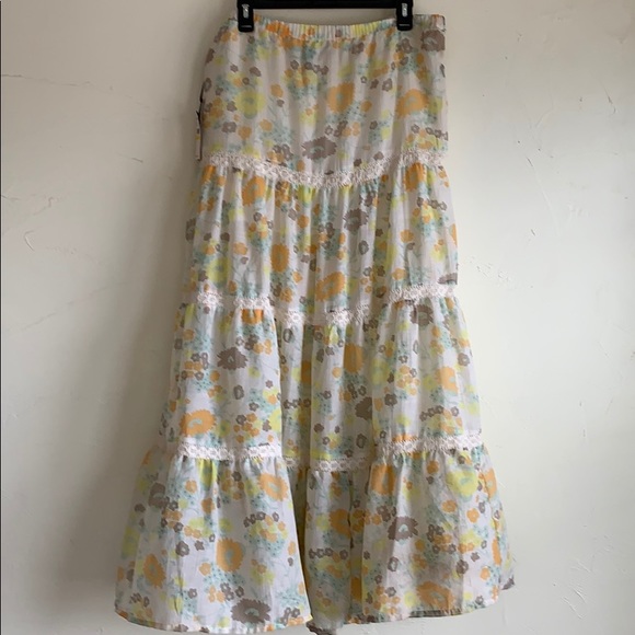 O’Neill Maxi Skirt - Picture 4 of 4